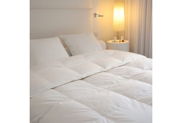 Couette 250x300 luxe plume 90% duvet canard legere 150 gr/m2 300x250